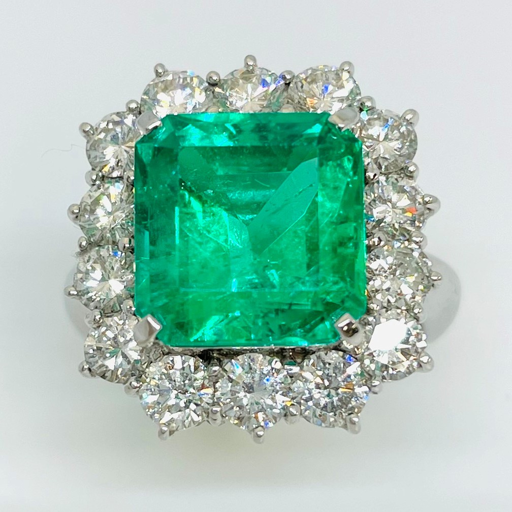 PT エメラルド Columbia GRS 2